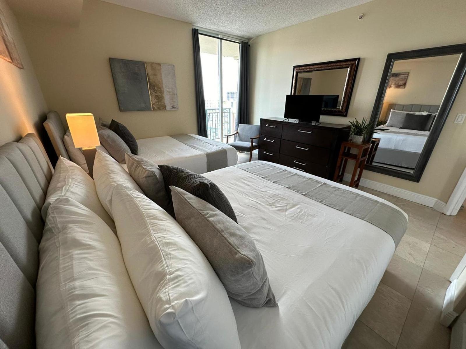 Modern Asian inspired 2 bedroom apt Miami Beach Eksteriør billede